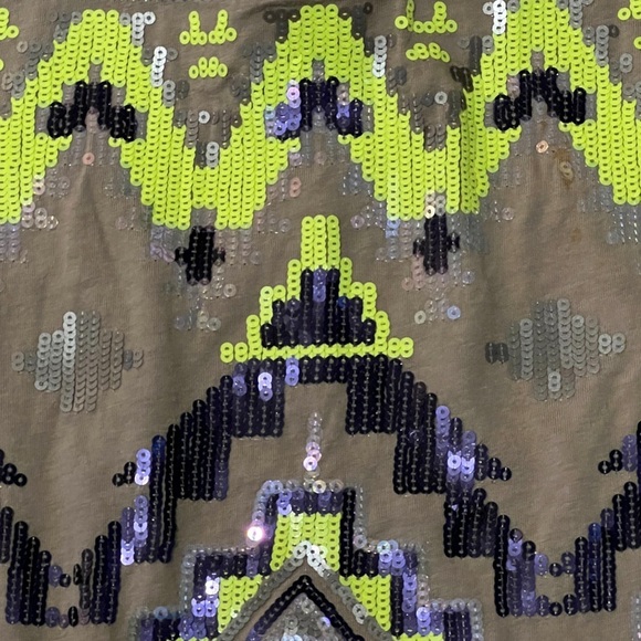 Express Tribal sequin skirt size XS - Picture 4 of 5